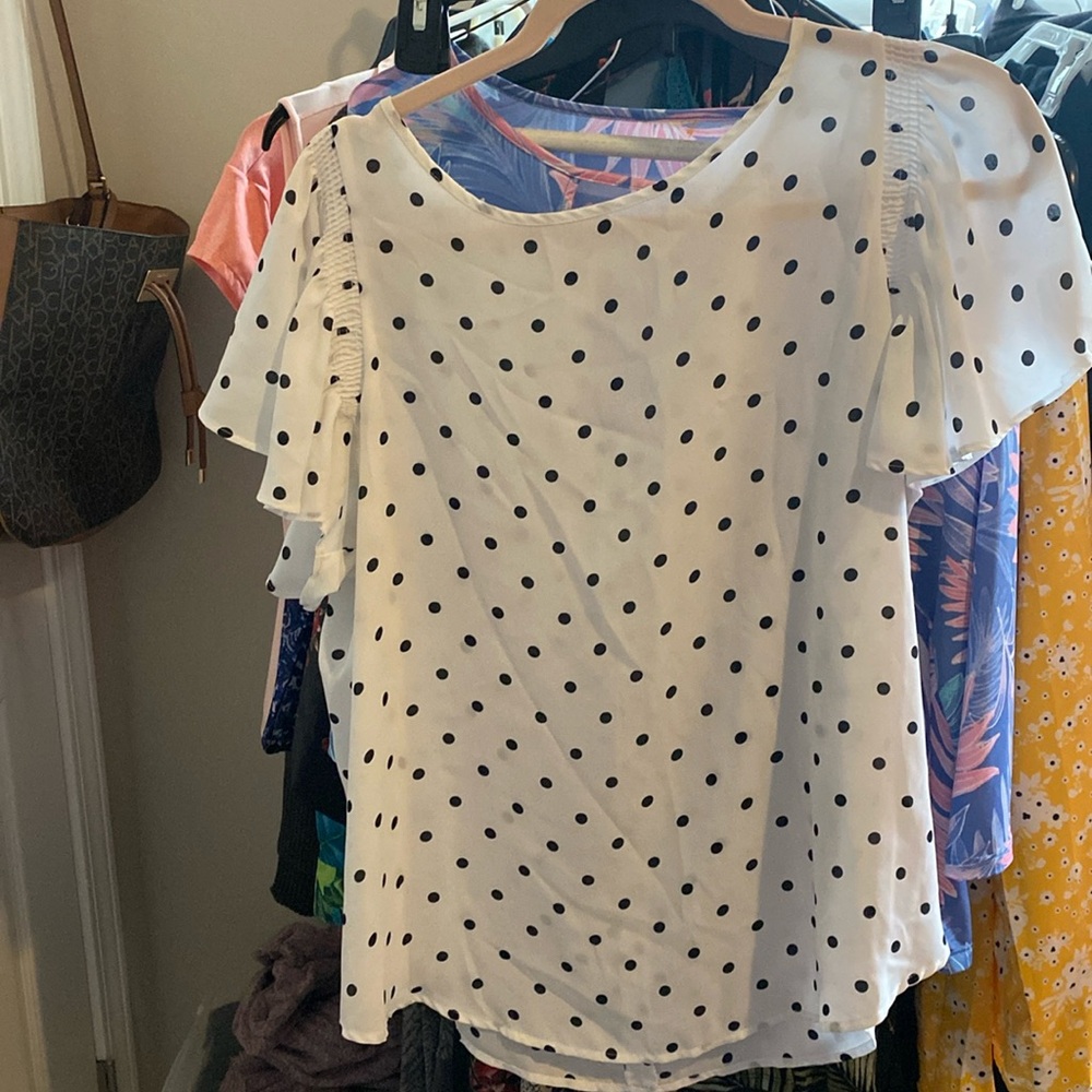 Black n white polka dots p2p 20 polyester